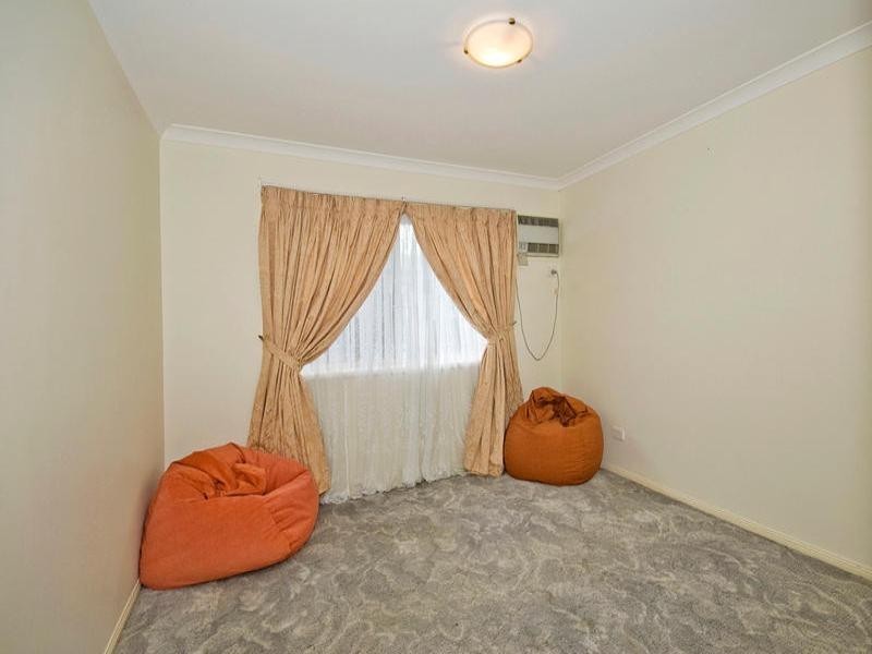 10 High Peak Crescent, Springfield QLD 4300
