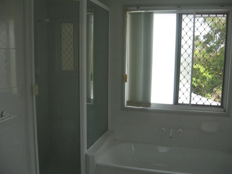 3 Cockatoo Close, Calamvale QLD 4116