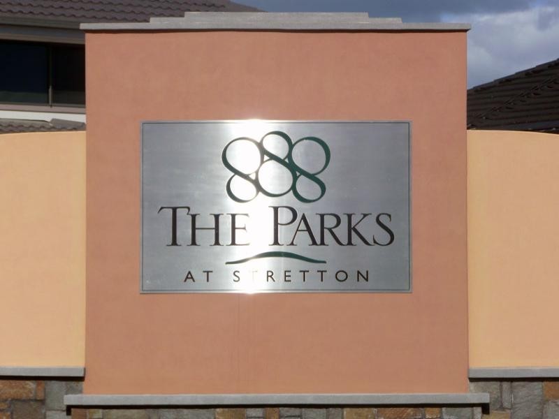 Stretton QLD 4116