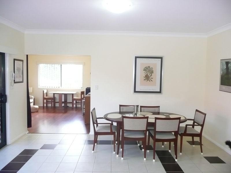 Stretton QLD 4116