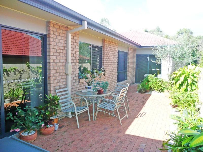 Stretton QLD 4116