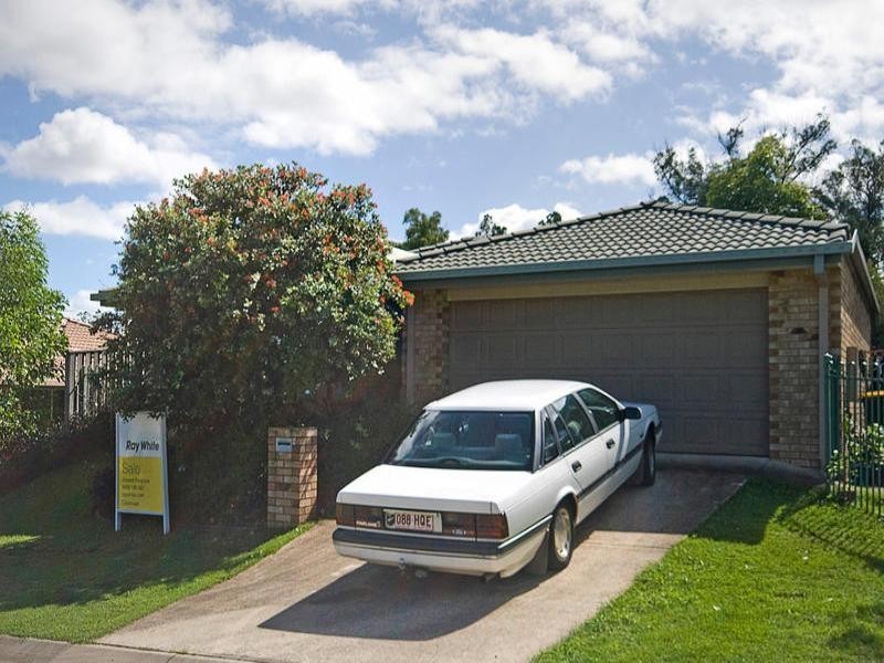 8 Stevenson Street, Calamvale QLD 4116