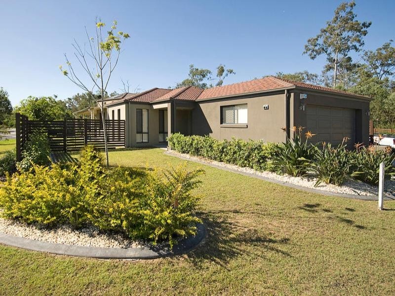 2 Mapelton Circuit, Parkinson QLD 4115