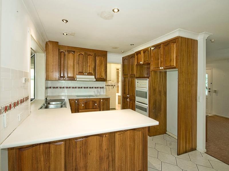 16 Teak Street, Shailer Park QLD 4128