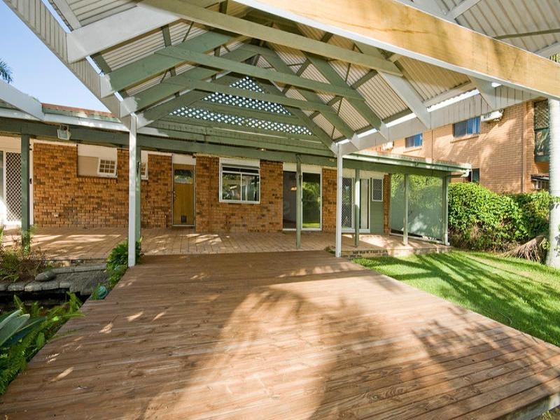 16 Teak Street, Shailer Park QLD 4128