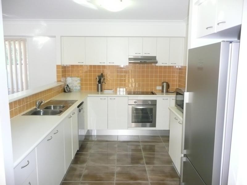 39 Earnshaw Street, Calamvale QLD 4116