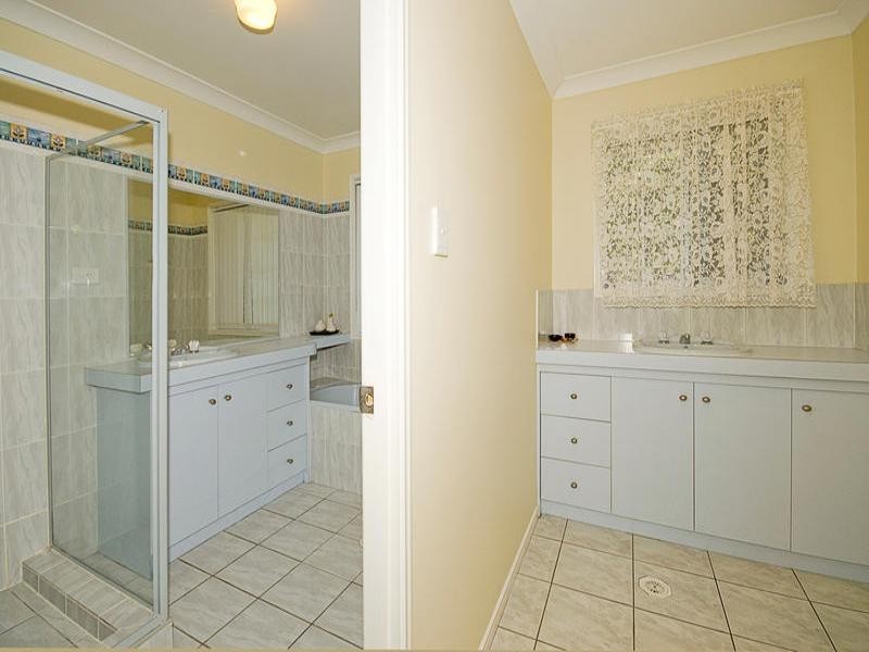 51 Palatine Street, Calamvale QLD 4116