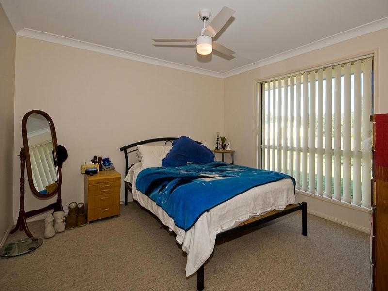 16 Toona Place, Calamvale QLD 4116