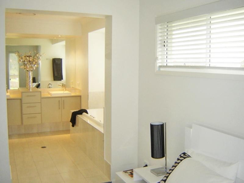 7 Snowbell Place, Stretton QLD 4116