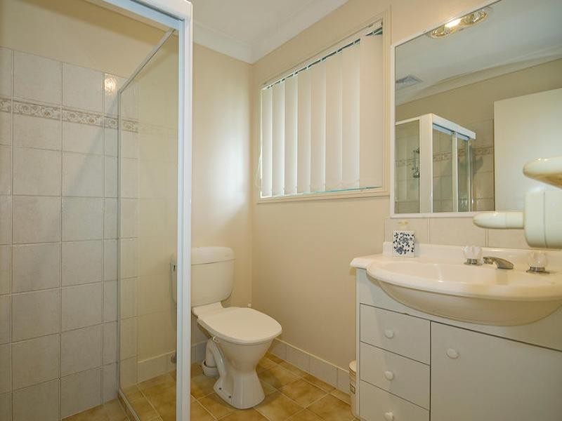 2 Dewick Court, Calamvale QLD 4116