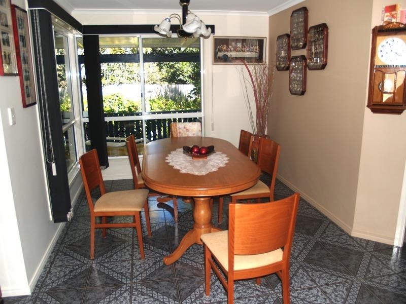 Parkinson QLD 4115