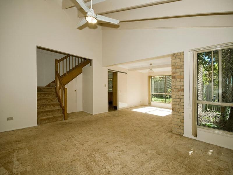 67 Chateau Street, Calamvale QLD 4116