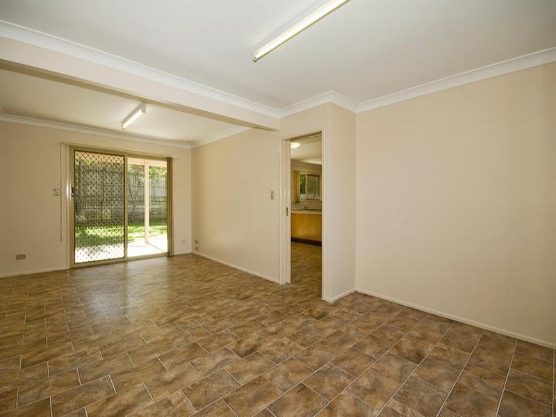 67 Chateau Street, Calamvale QLD 4116