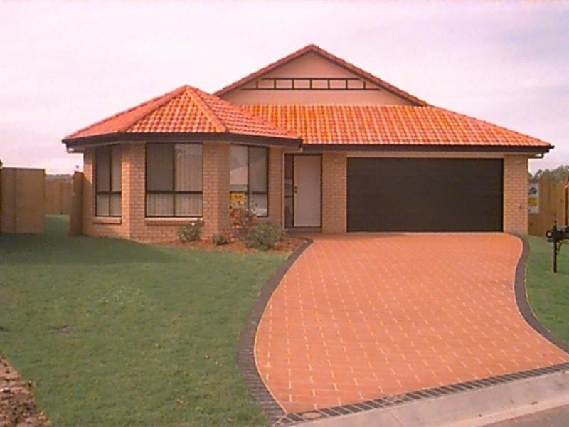 Stretton QLD 4116