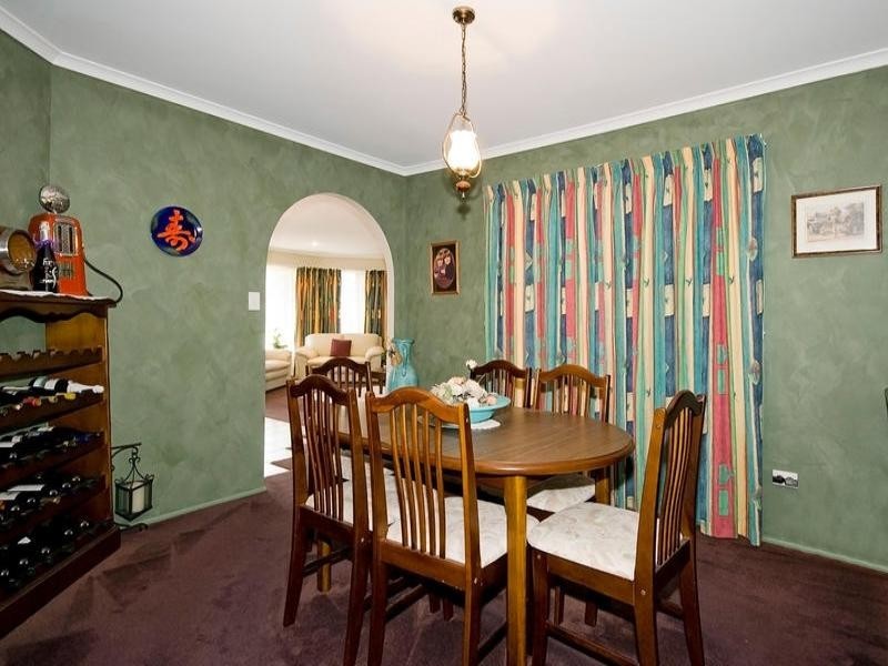 13 Gulubia Place, Calamvale QLD 4116