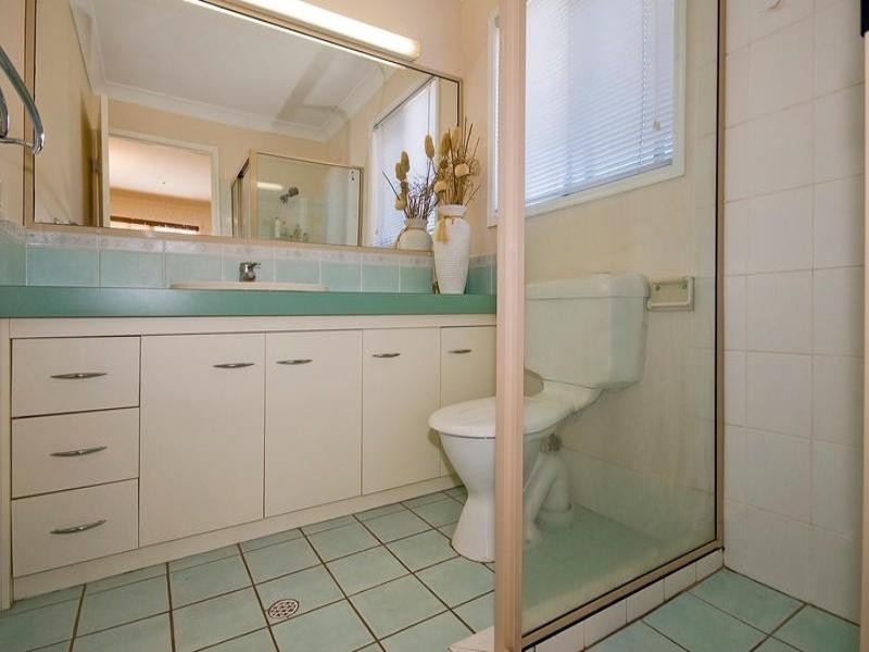 4 Galliano Court, Calamvale QLD 4116