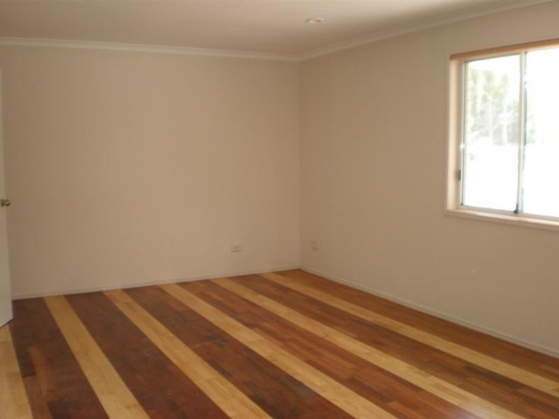 Stretton QLD 4116