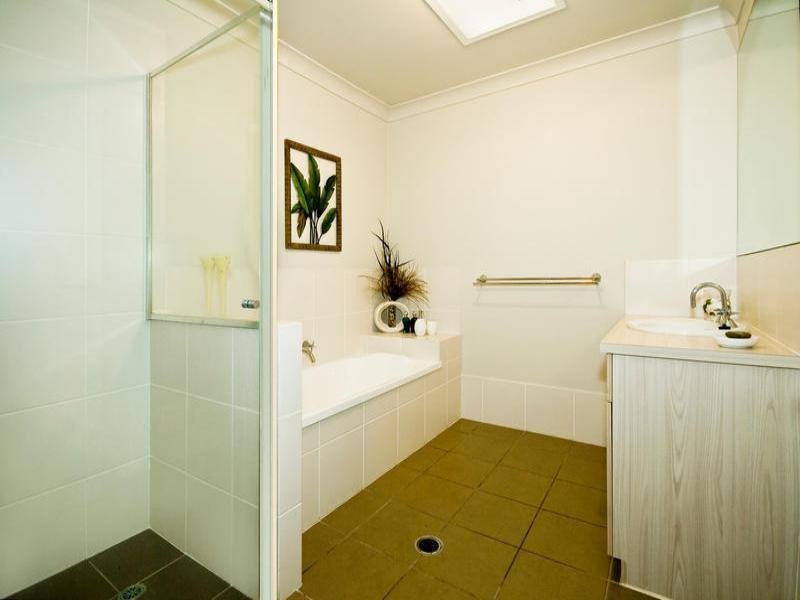 52 Mapelton Circuit, Parkinson QLD 4115