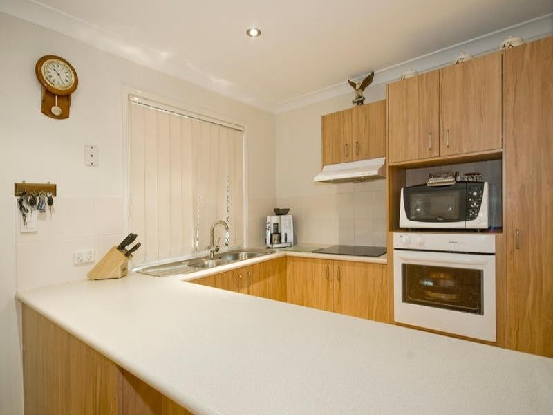 60 Candytuft Place, Calamvale QLD 4116