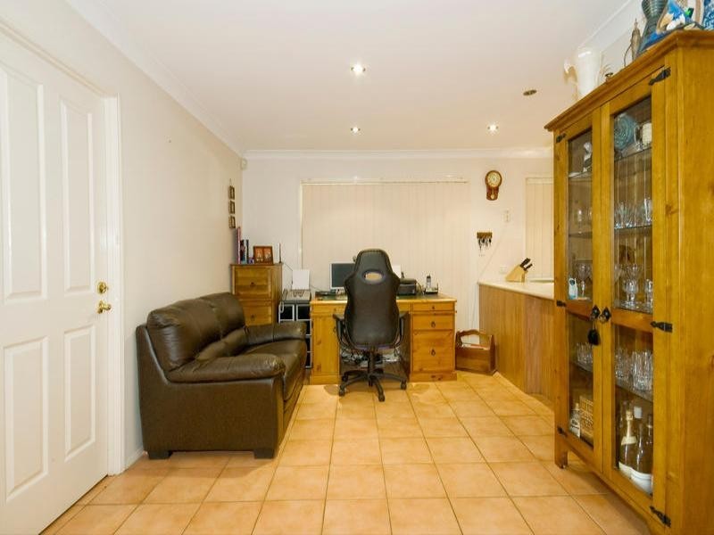 60 Candytuft Place, Calamvale QLD 4116