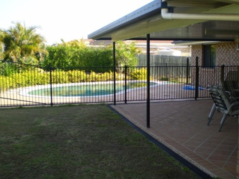 Parkinson QLD 4115