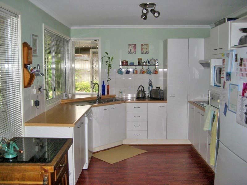 6 Redash Court, Regents Park QLD 4118