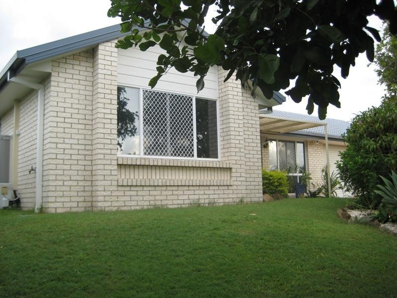 6 Redash Court, Regents Park QLD 4118