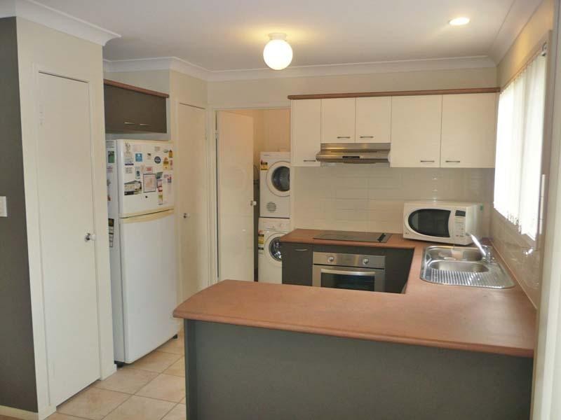 5/8 Earnshaw, Calamvale QLD 4116