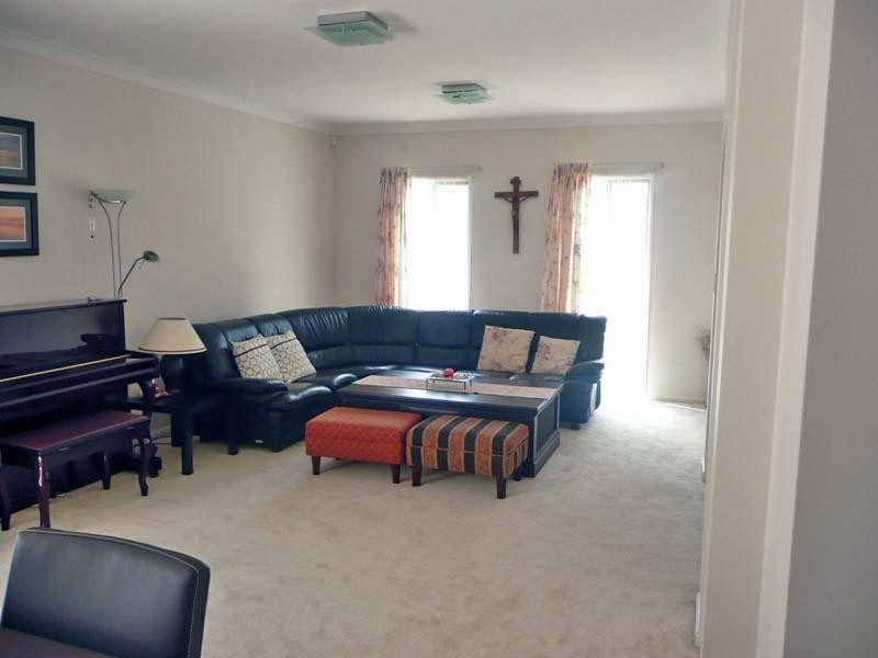 62 Birchwood Place, Stretton QLD 4116