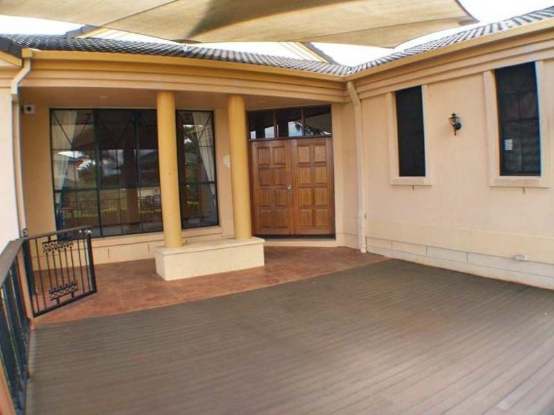 9 Maidenhair Place, Calamvale QLD 4116