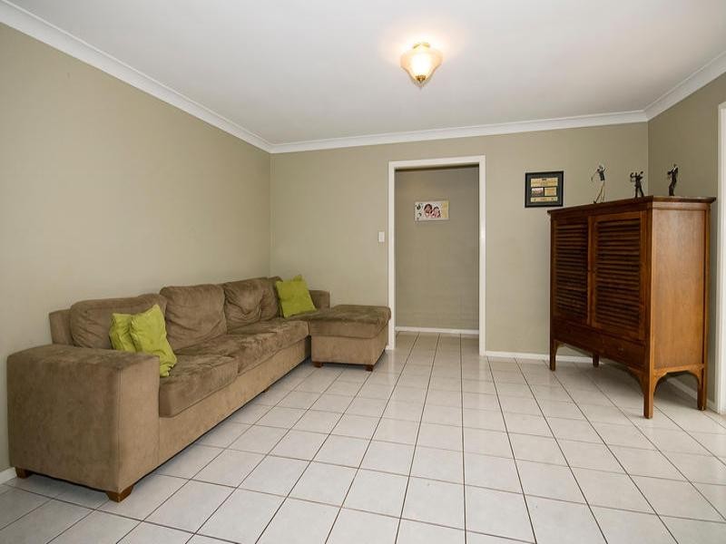 88 Honeysuckle Wy, Calamvale QLD 4116