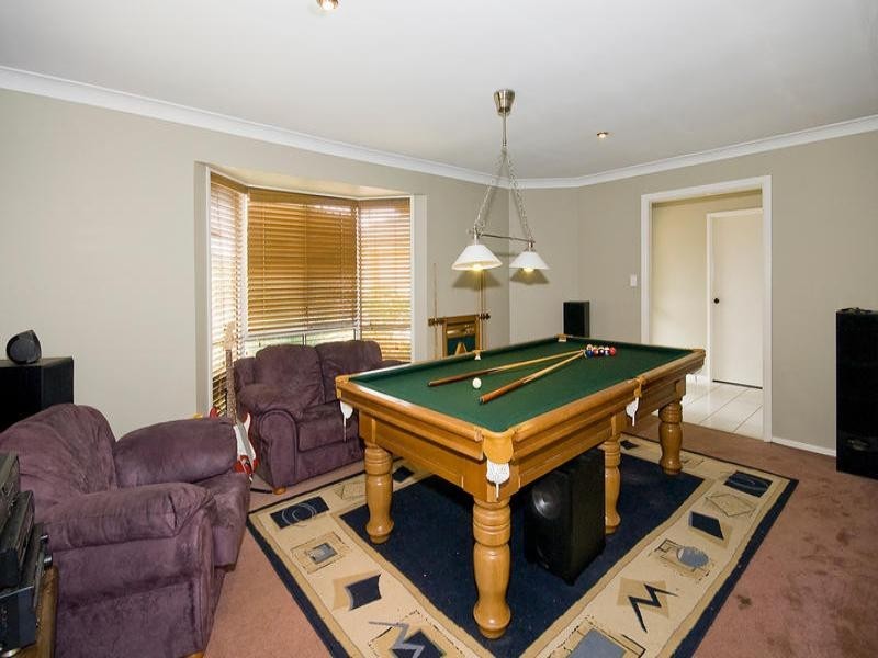 88 Honeysuckle Wy, Calamvale QLD 4116