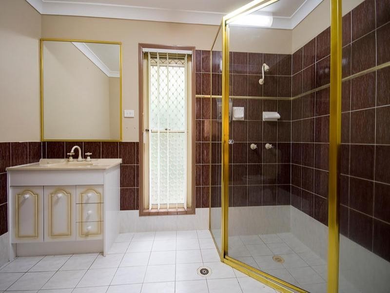 10 Tralee Place, Parkinson QLD 4115