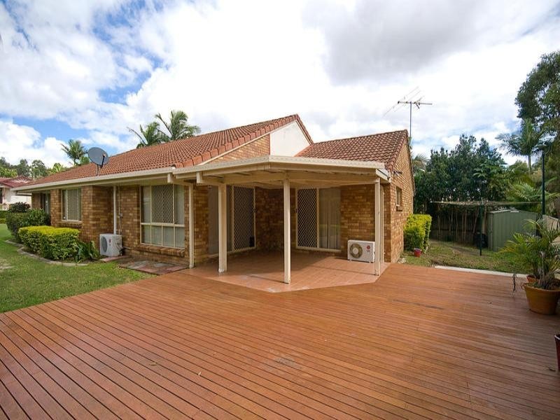 10 Tralee Place, Parkinson QLD 4115