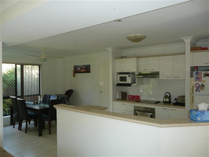 3 Mead Place, Calamvale QLD 4116