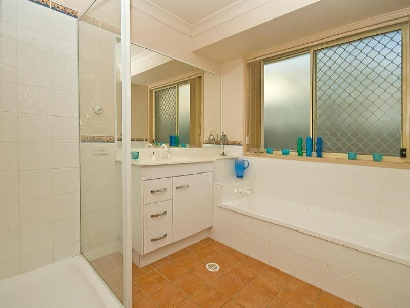 30 Lindfield Street, Parkinson QLD 4115