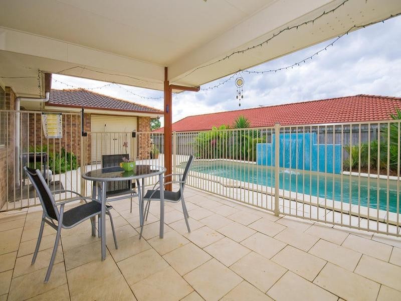 30 Lindfield Street, Parkinson QLD 4115