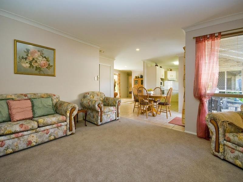 5 Waratah Court, Calamvale QLD 4116