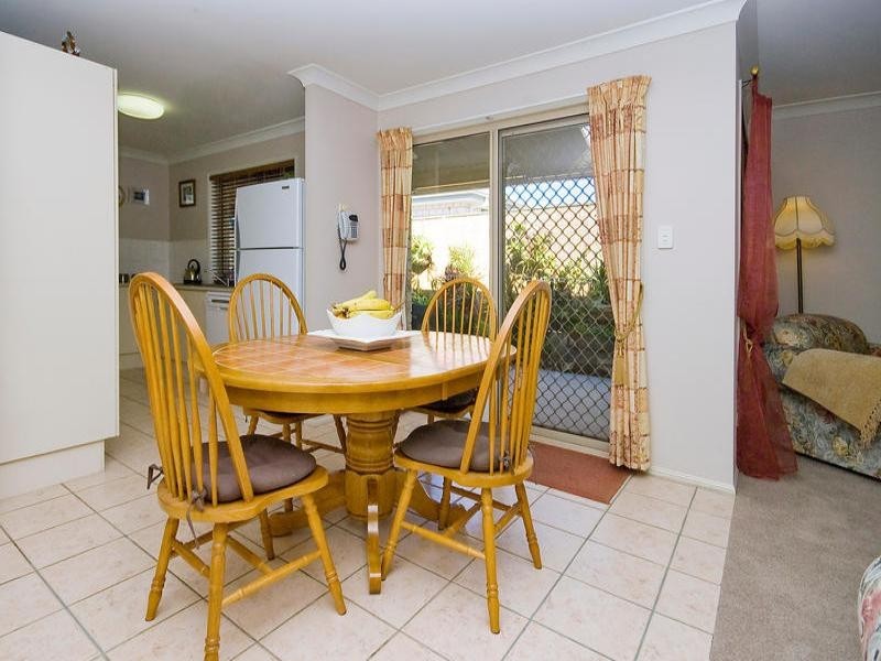 5 Waratah Court, Calamvale QLD 4116