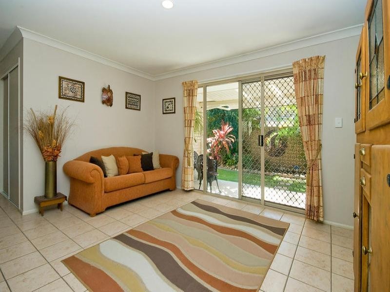 5 Waratah Court, Calamvale QLD 4116