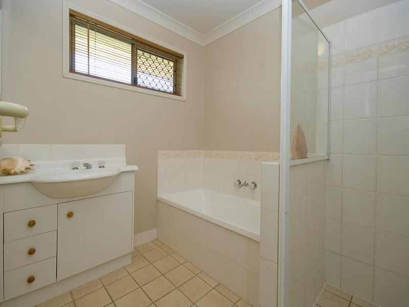 5 Waratah Court, Calamvale QLD 4116