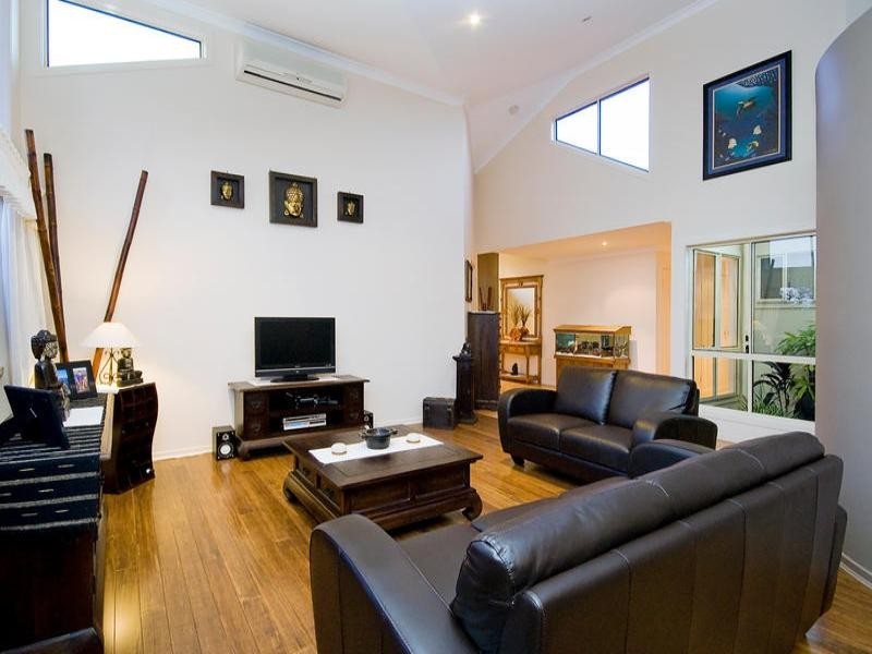 25 Dalkeith Court, Park Ridge South QLD 4125