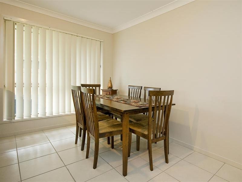 10 Hudson Street, Calamvale QLD 4116