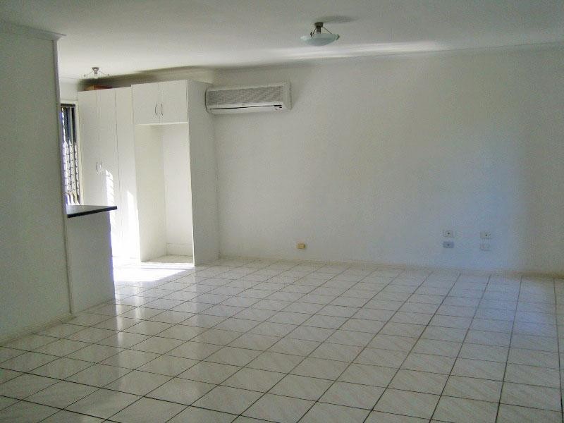 4 Wallace Street, Crestmead QLD 4132