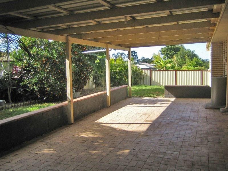 4 Wallace Street, Crestmead QLD 4132