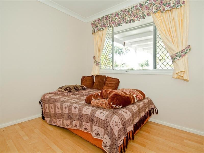 17 Solandra Crescent, Calamvale QLD 4116