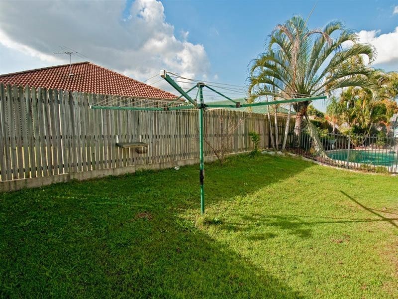 17 Solandra Crescent, Calamvale QLD 4116