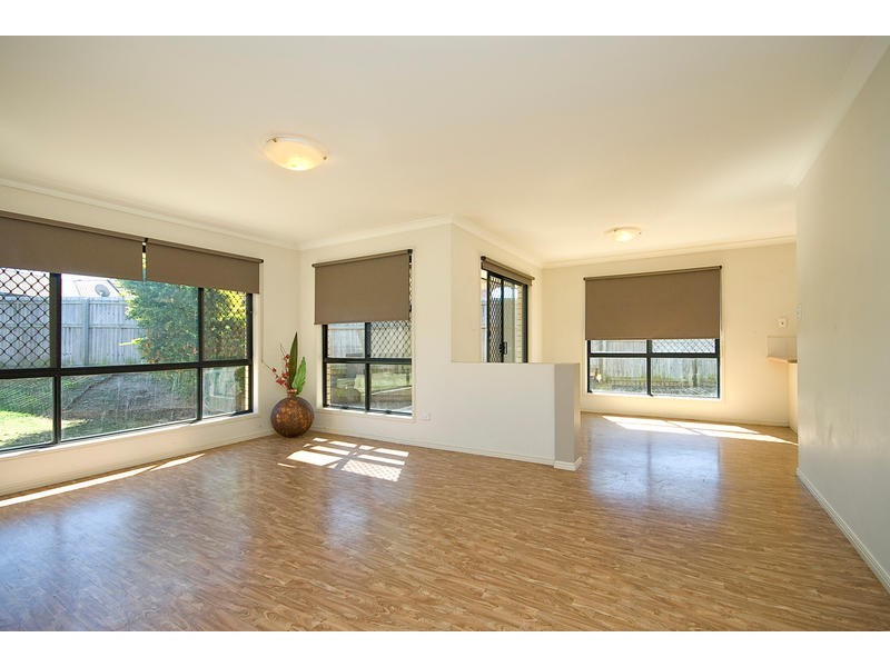 12 Khoo Place, Calamvale QLD 4116