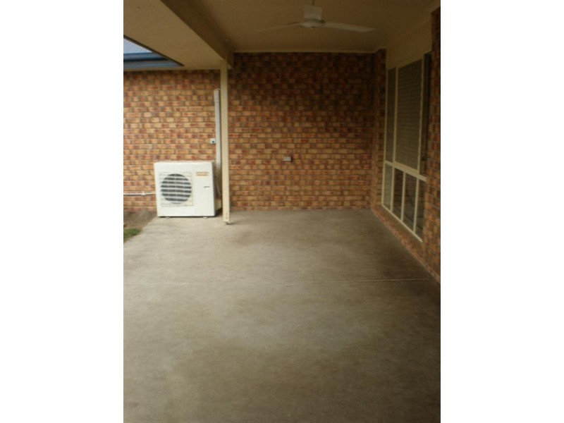 Parkinson QLD 4115