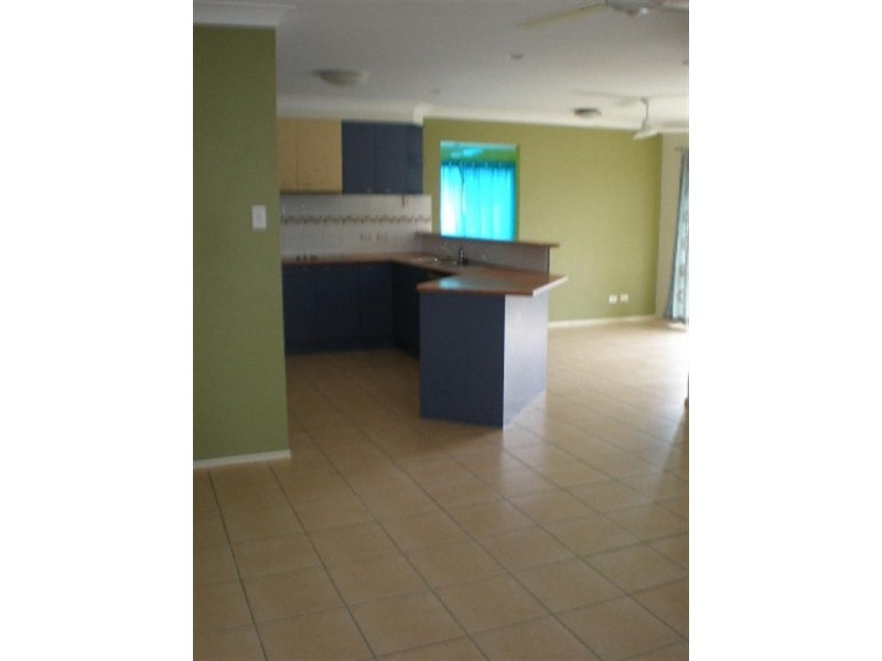 Parkinson QLD 4115
